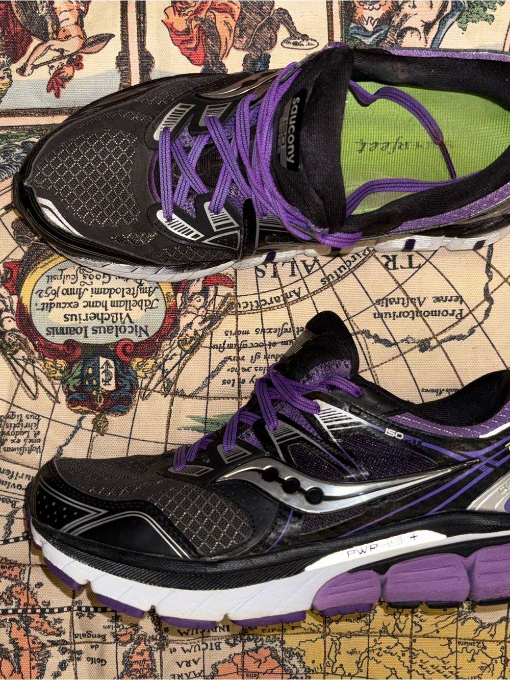 Saucony Black and Purple Women's Running Shoes